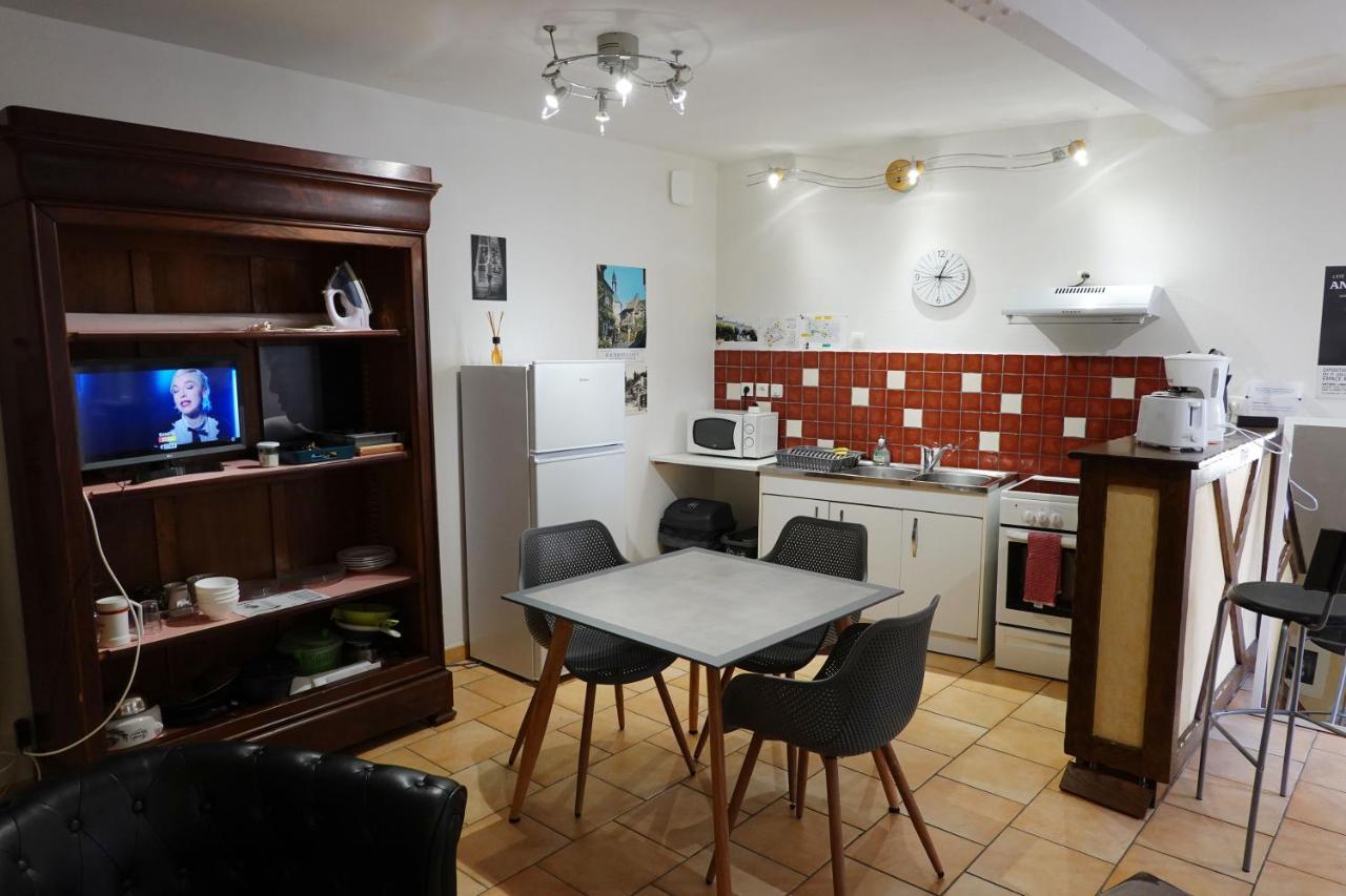 Appart' de la collégiale Bourbon-Lancy Esterno foto
