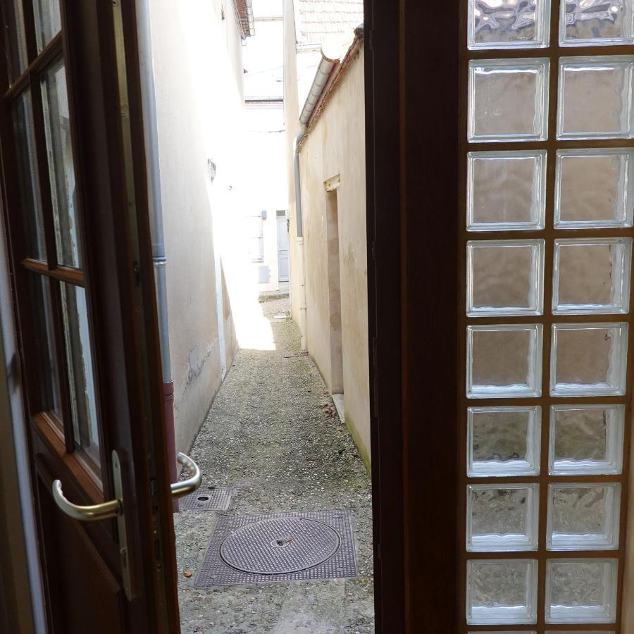 Appart' de la collégiale Bourbon-Lancy Esterno foto